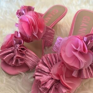 🛍️Gianni Bini Pink Floral heel women’s 8.5 38 pump sandal NEW. 👠